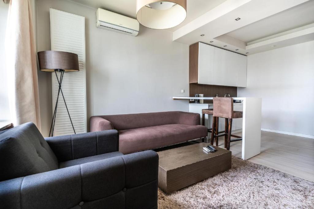 Platinum Tower - City Center - Golden Apartments Varsovie Extérieur photo