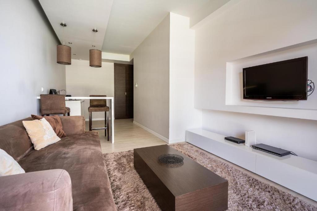 Platinum Tower - City Center - Golden Apartments Varsovie Extérieur photo