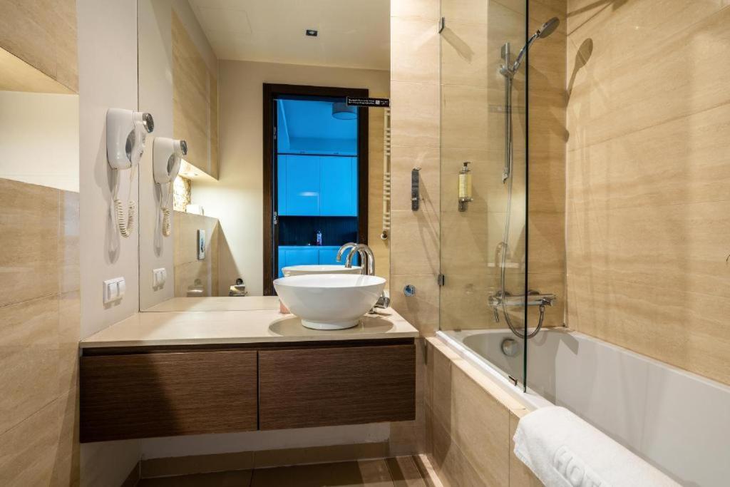 Platinum Tower - City Center - Golden Apartments Varsovie Extérieur photo